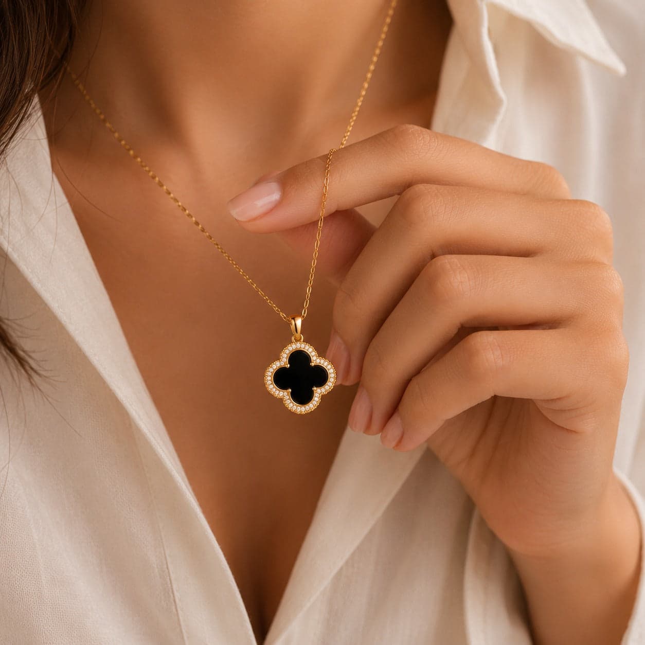 Clover Pendant Necklace